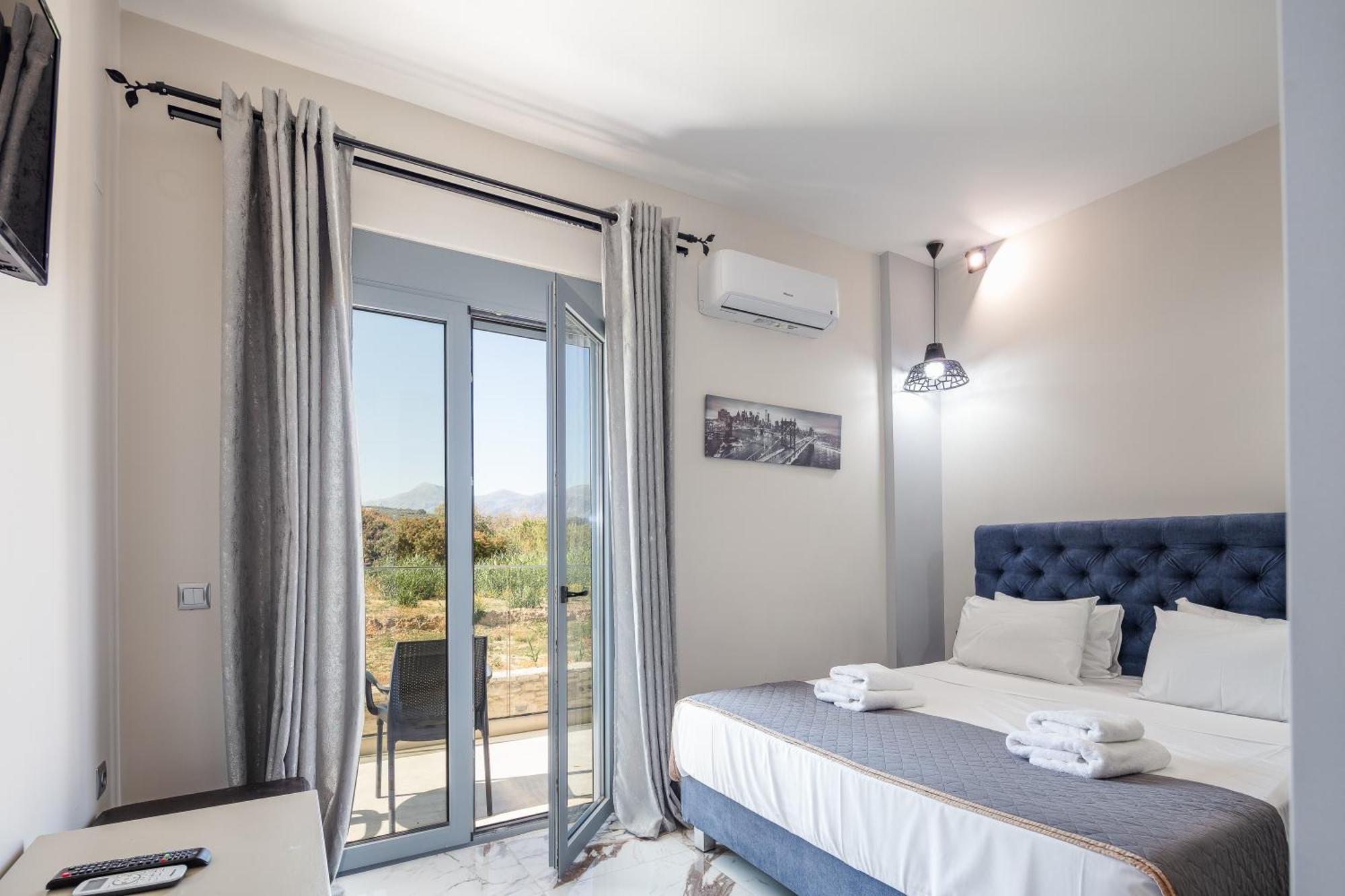 Hotel Iosifina, 80 Metres From Episkopi Beach! Dhramia Exterior photo