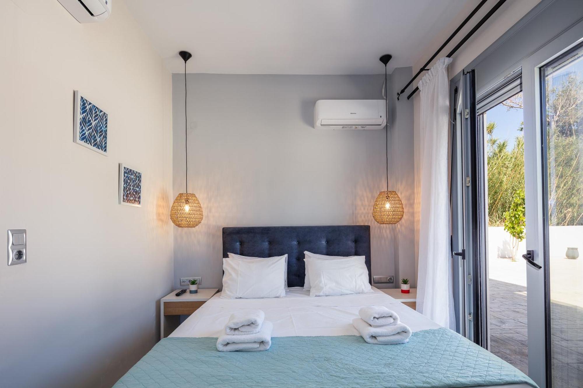 Hotel Iosifina, 80 Metres From Episkopi Beach! Dhramia Room photo